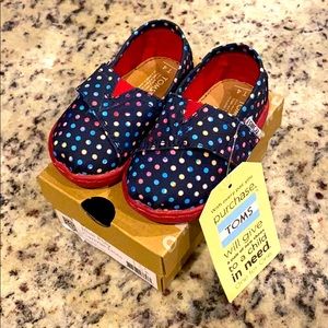 Toms baby size 4 shoes blue canvas dots